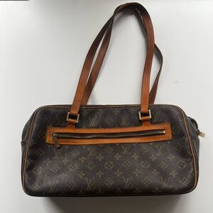 Authentic Louis Vuitton Vintage Monogram Canvas Cite GM east west Shoulder Bag